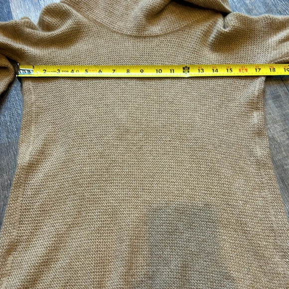 SAKS FIFTH AVENUE cashmere split back turtleneck sweater - Picture 7 of 10